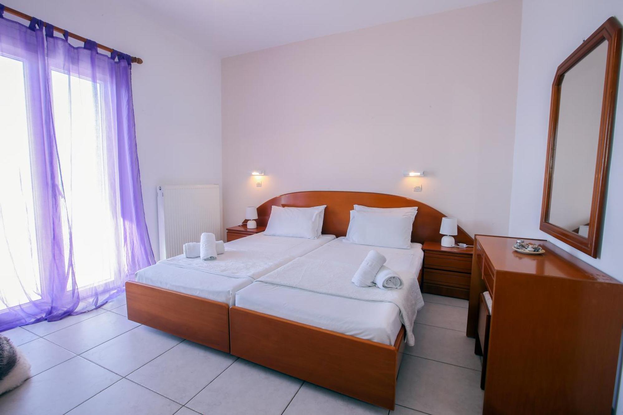 S&C Kosmos Beach Resort Roda  Zewnętrze zdjęcie